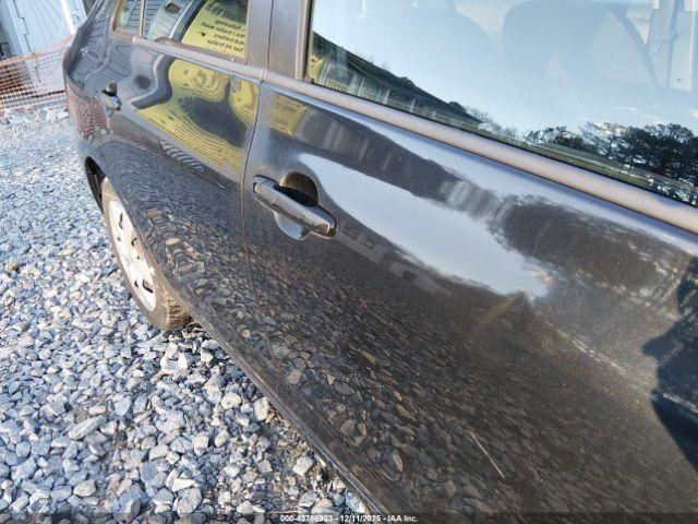 Toyota Yaris Image 16