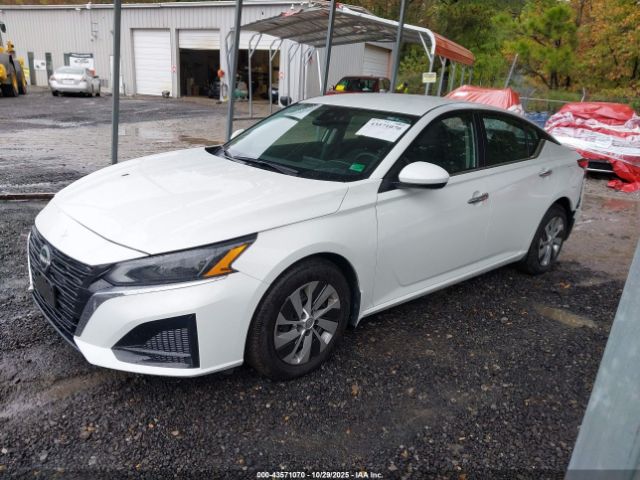 Nissan Altima S Fwd Image 11