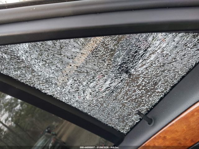 Mercedes-Benz M-Class 4matic Image 11