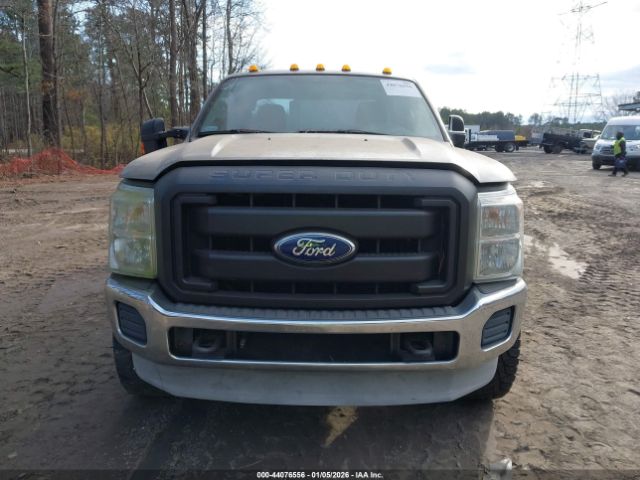 Ford F-250 Xl Image 5