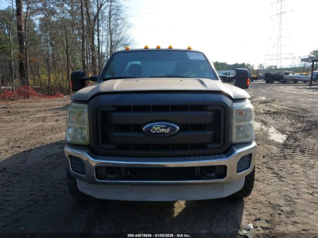 Ford F-250 Xl Image 2