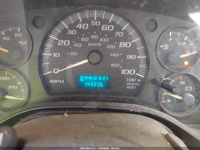 Chevrolet Express Image 7