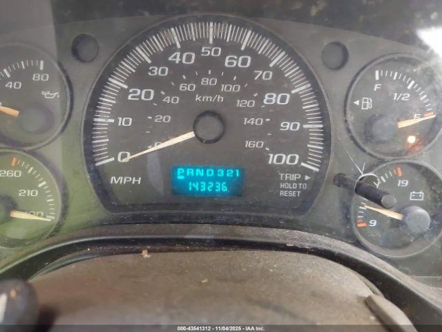 Chevrolet Express Image 7