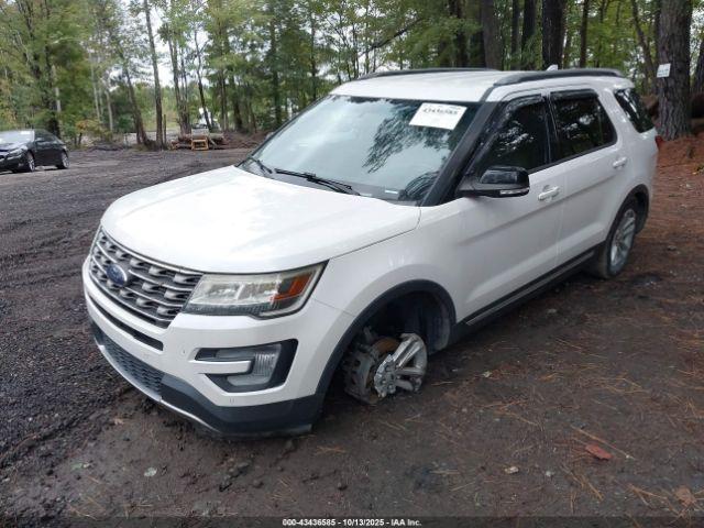 Ford Explorer Xlt Image 7