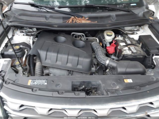 Ford Explorer Xlt Image 2