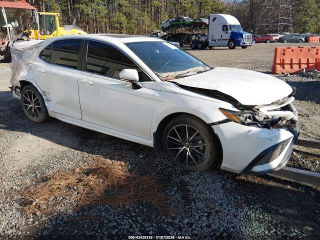  Salvage Toyota Camry
