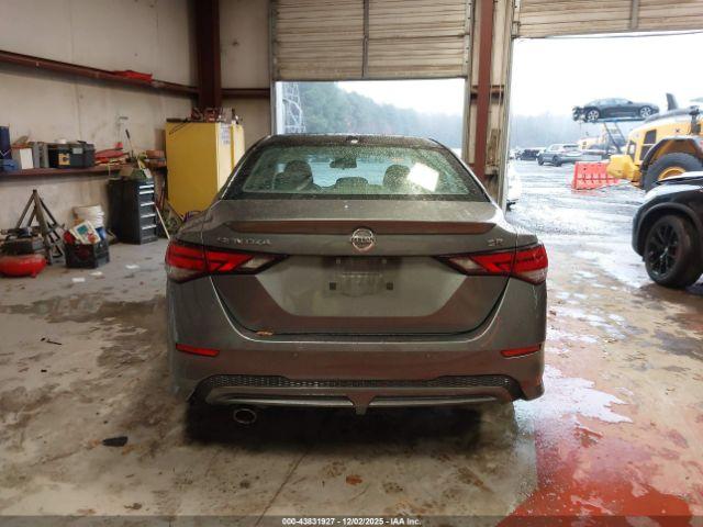 Nissan Sentra Sr Xtronic Cvt Image 6