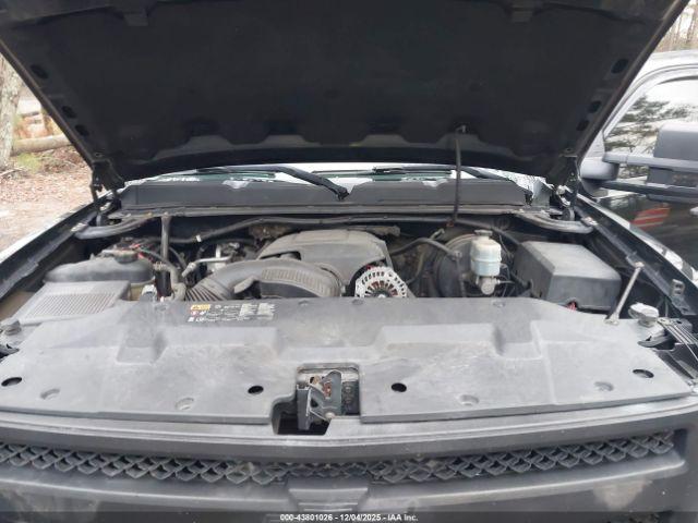 Chevrolet Silverado 1500 Lt Image 13