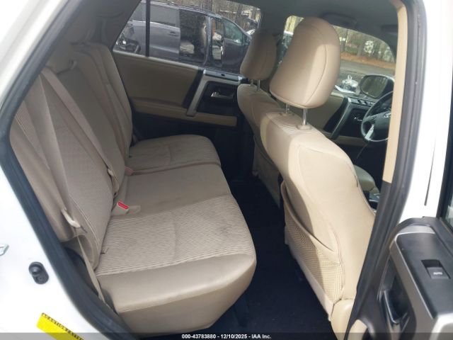 Toyota 4Runner Sr5 Image 4