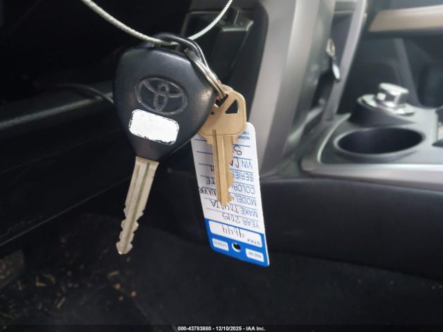 Toyota 4Runner Sr5 Image 11