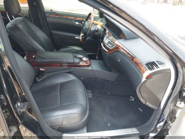 Mercedes-Benz S-Class 4matic Image 2