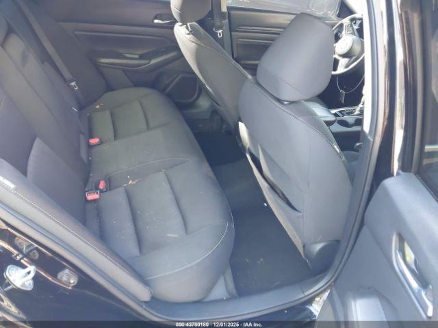 Nissan Altima S Fwd Image 4