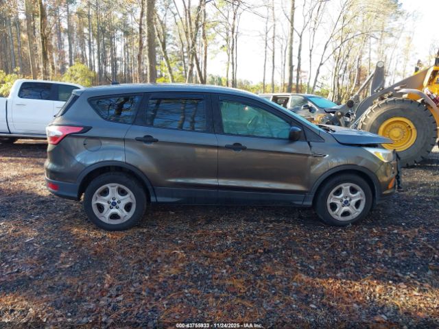 Ford Escape S Image 13