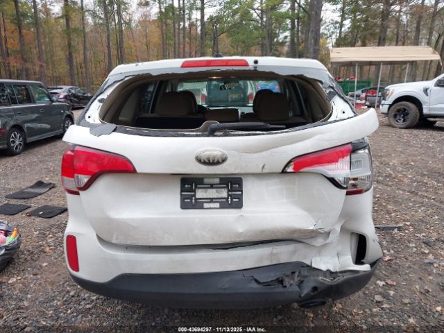 Kia Sorento Lx Image 13