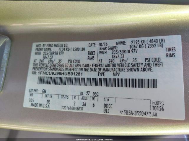 Ford Escape Titanium Image 15