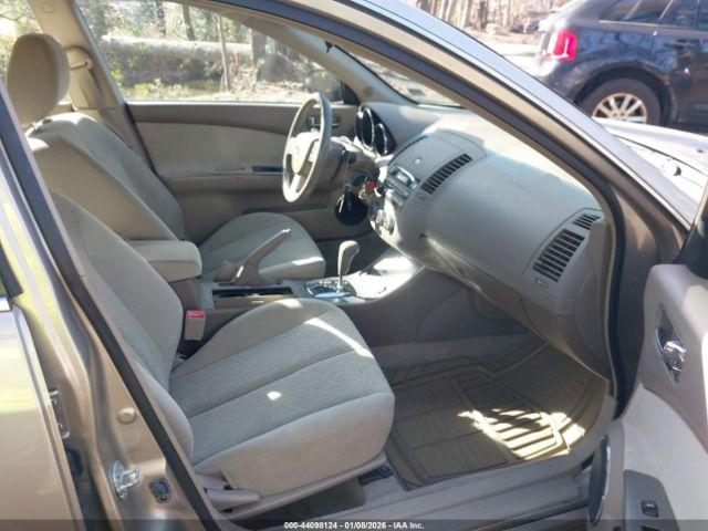 Nissan Altima 2.5 S Image 11