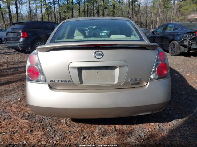 Nissan Altima 2.5 S Image 5