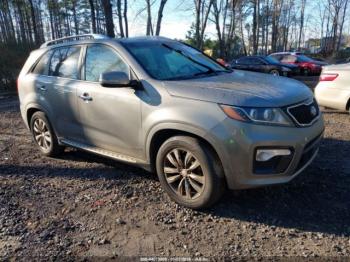 Salvage Kia Sorento