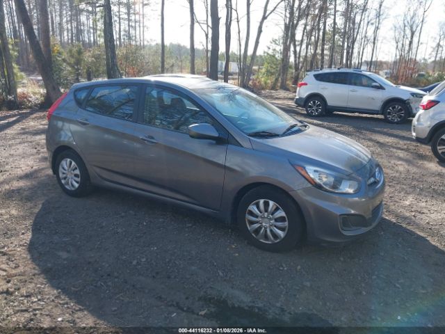 Hyundai ACCENT Gs Image 1