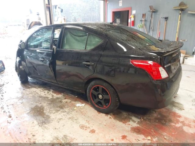 Nissan Versa 1.6 S+ Image 4