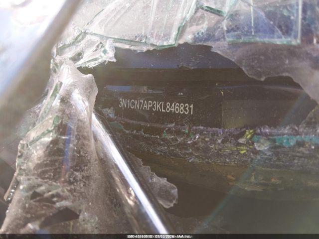 Nissan Versa 1.6 S+ Image 10