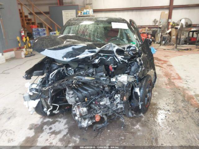 Nissan Versa 1.6 S+ Image 7