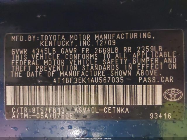 Toyota Camry Le Image 9