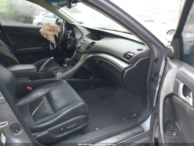 Acura TSX 2.4 Image 3