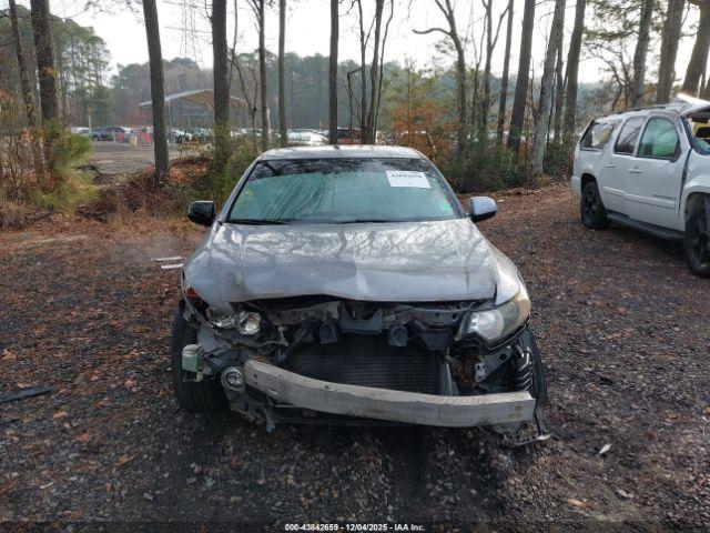 Acura TSX 2.4 Image 10