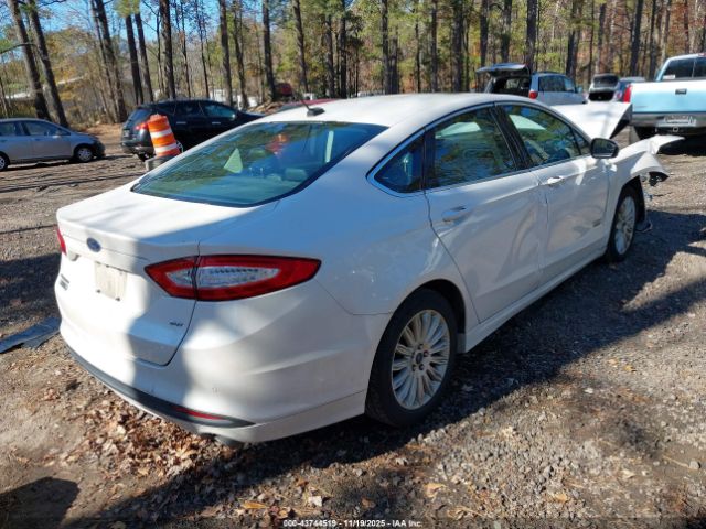 Ford Fusion Se Luxury Image 4