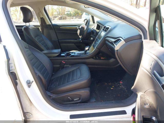 Ford Fusion Se Luxury Image 15