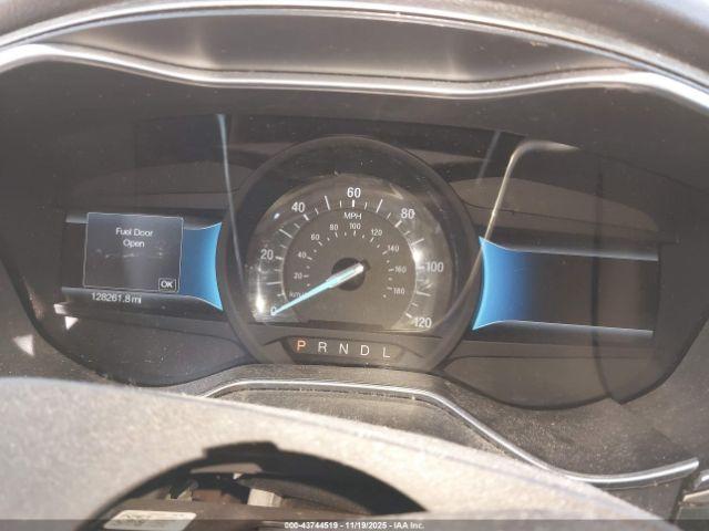 Ford Fusion Se Luxury Image 10