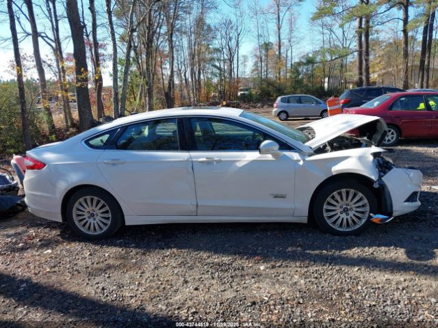 Ford Fusion Se Luxury Image 12