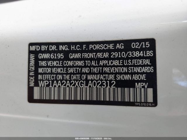 Porsche Cayenne Image 17