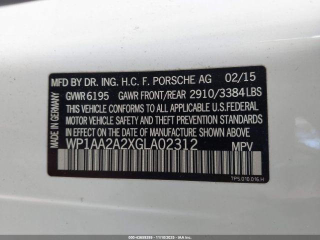 Porsche Cayenne Image 17