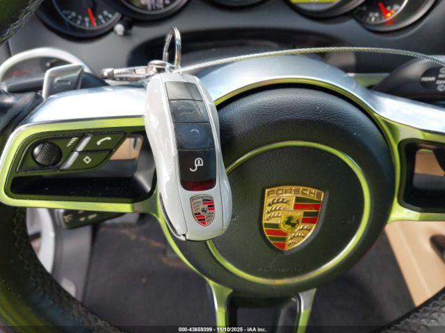 Porsche Cayenne Image 7