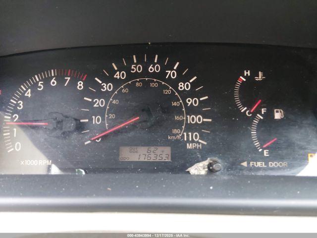 Toyota Corolla Le Image 7