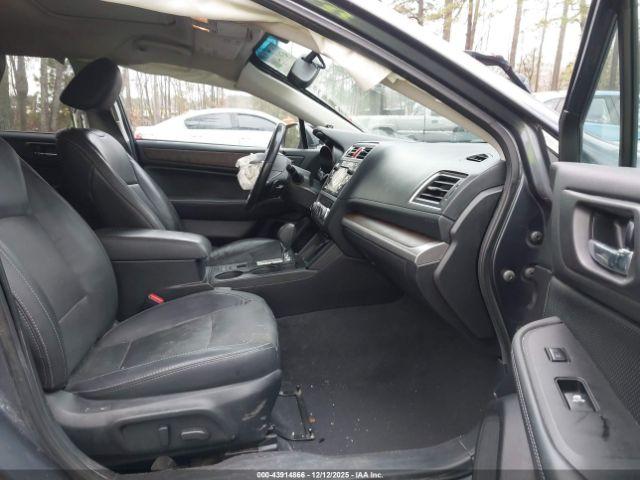 Subaru Outback 2.5i Limited Image 4