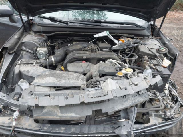 Subaru Outback 2.5i Limited Image 16