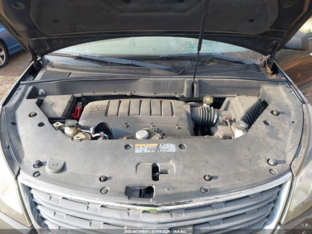 Chevrolet Traverse Ls Image 4