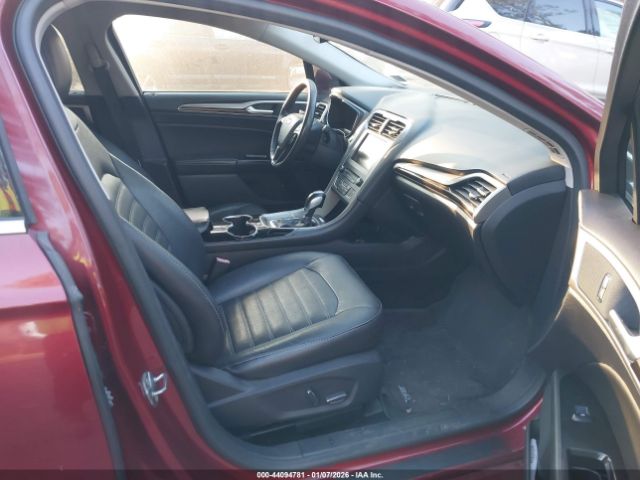 Ford Fusion Se Image 9