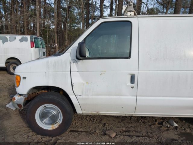 Ford E-250 Image 7